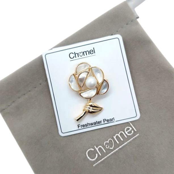 Flower Freshwater Pearl Brooch
