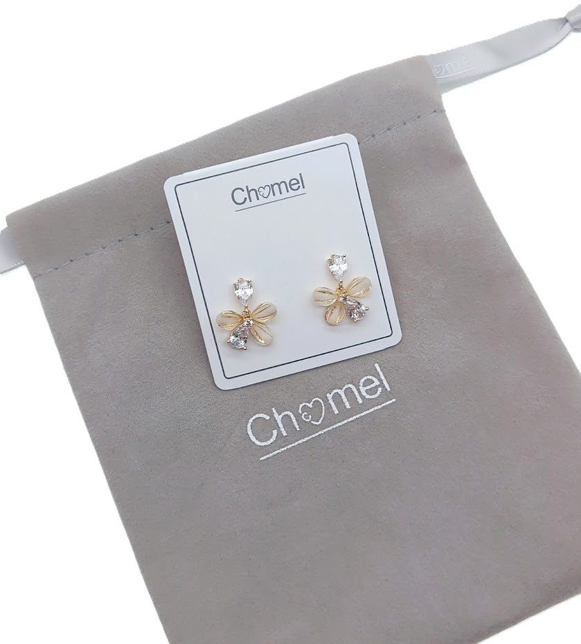 Flower Simulated Moonstone Earrings - CHOMEL