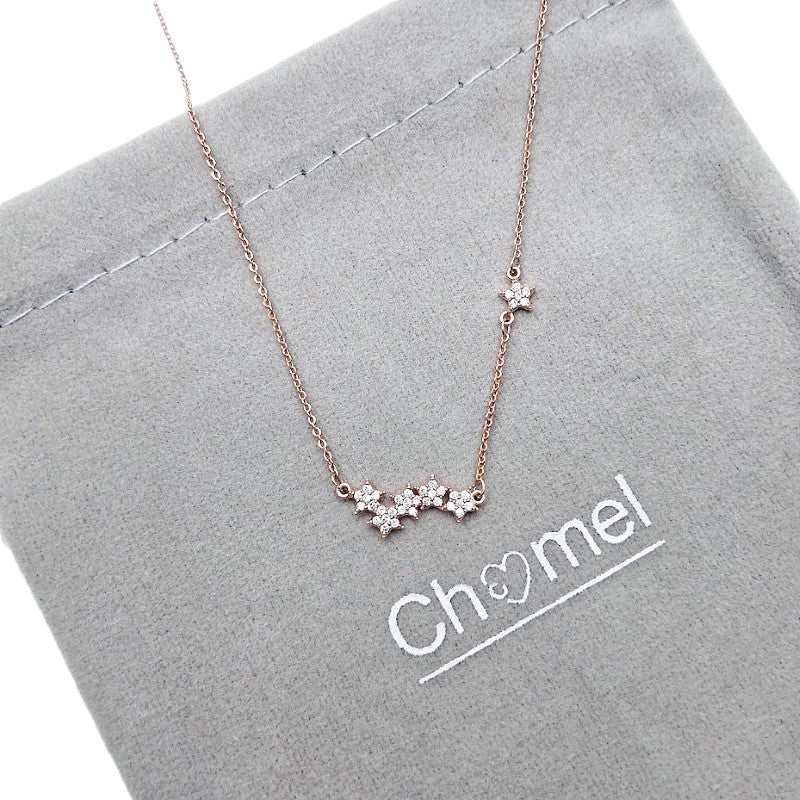 Star Cubic Zirconia Necklace - Sparkling Star Pendant in Rosegold