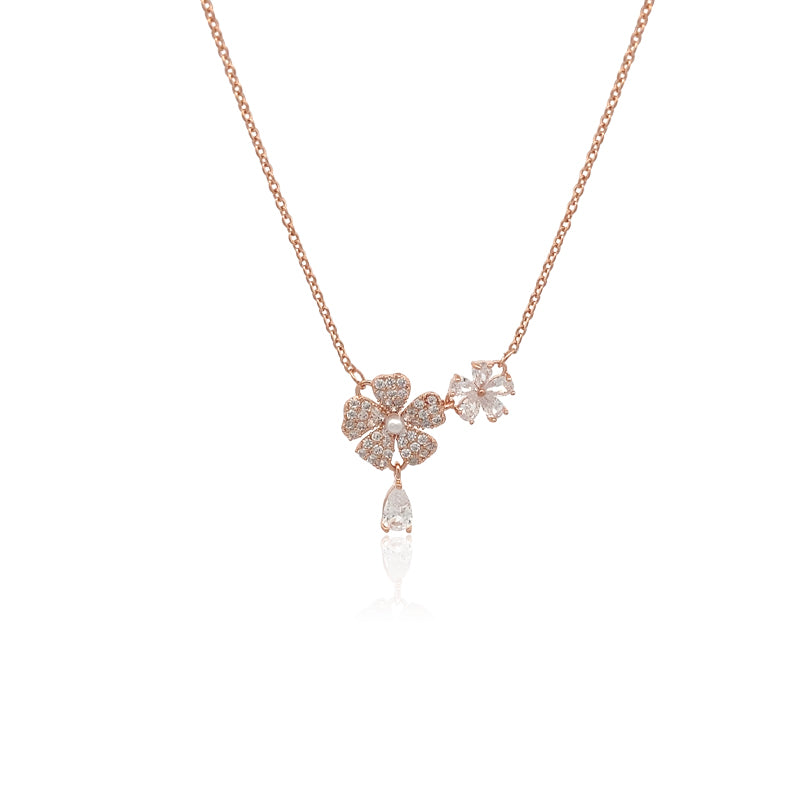 Flower Cubic Zirconia Necklace - CHOMEL