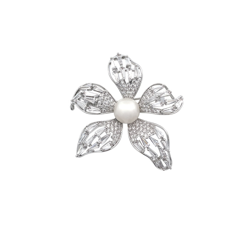 Flower Freshwater Pearl Brooch - CHOMEL