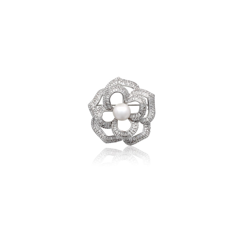 Flower Freshwater Pearl Brooch - CHOMEL