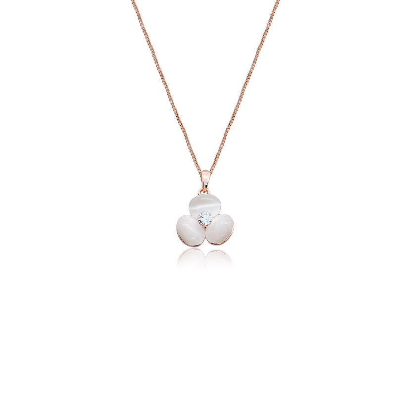 Flower Simulated Moonstone Necklace - CHOMEL
