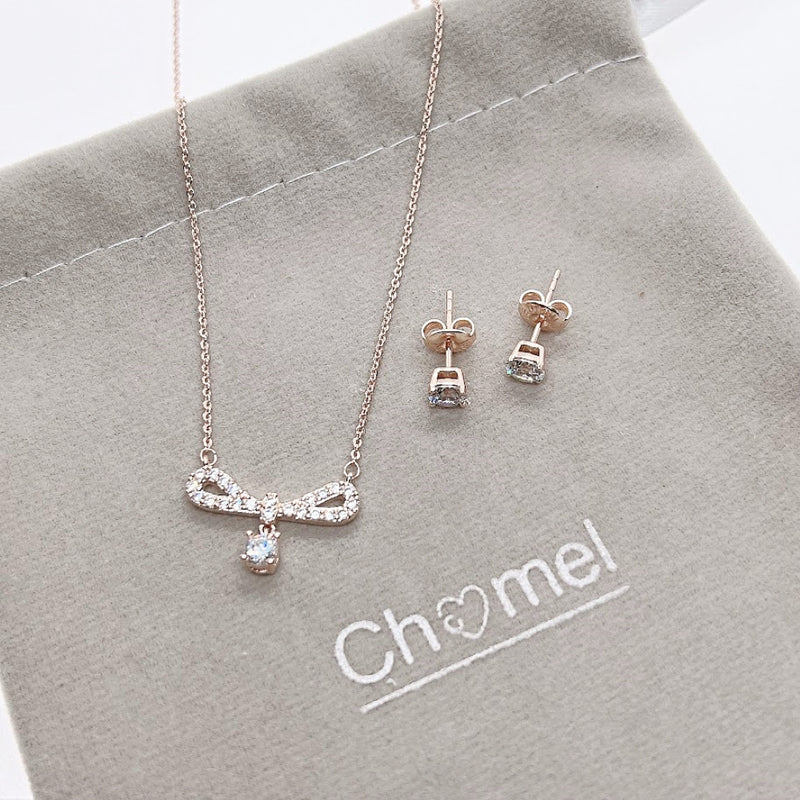 Ribbon Cubic Zirconia Set.