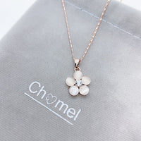 Flower Simulated Moonston Necklace.