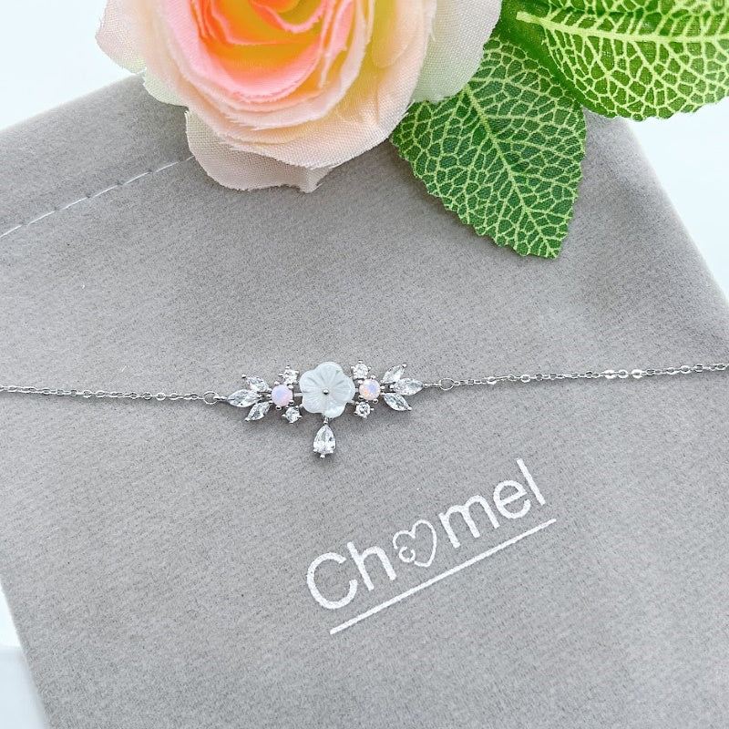 Flower Mother of Pearl Bracelet - CHOMEL