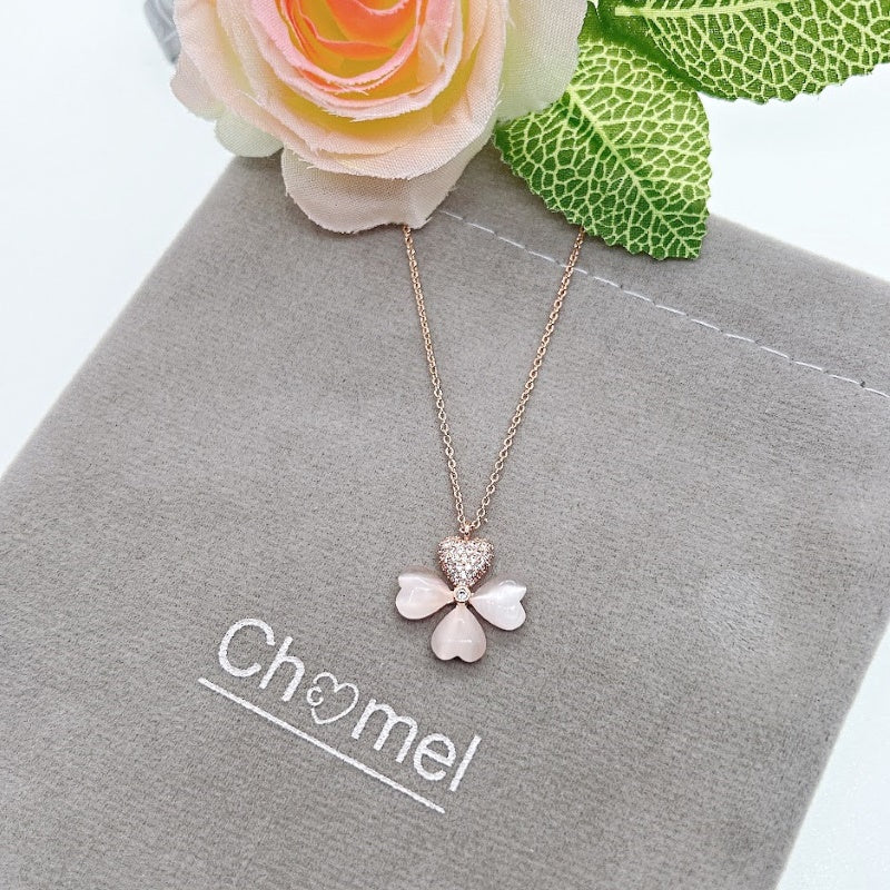 Clover Leaf Simulated Moonstone Necklace - CHOMEL