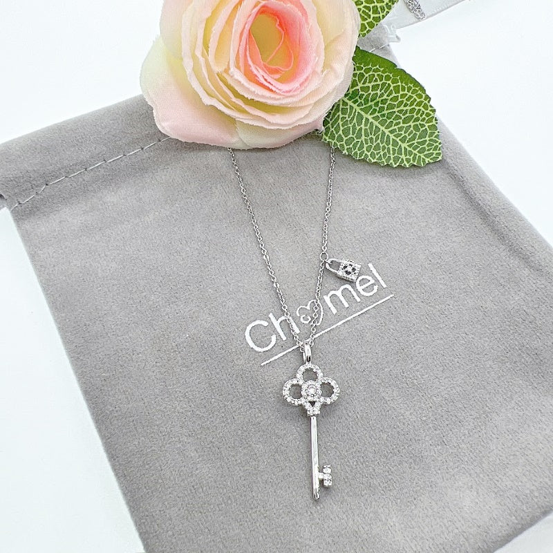 Lock & Key Cubic Zirconia Necklace - CHOMEL