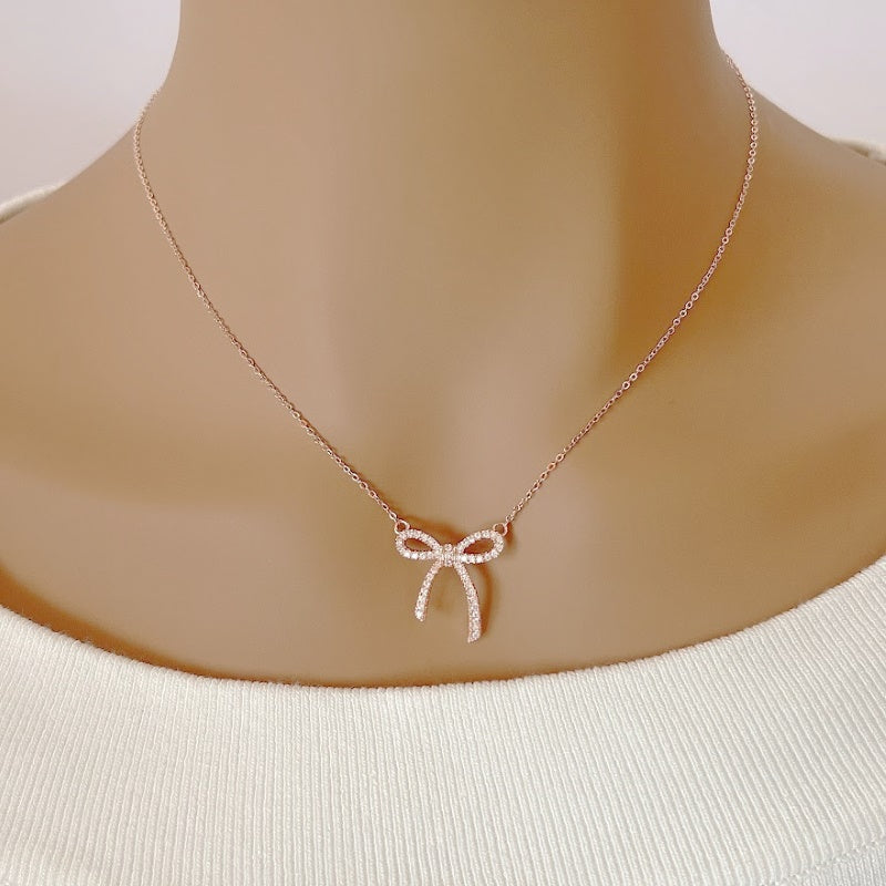 CHOMEL Cubic Zirconia Ribbon Rosegold Necklace