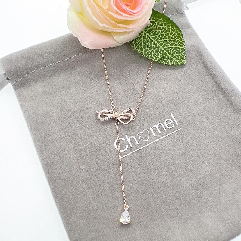 Ribbon Cubic Zirconia Necklace - CHOMEL