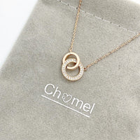Interlocking Circle Necklace.