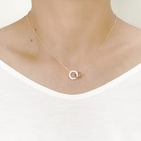 Interlocking Circle Necklace.