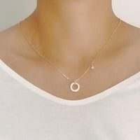 Round Mother of Pearl Necklace.