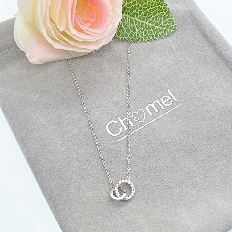 Interlocking Round Cubic Zirconia Necklace - CHOMEL