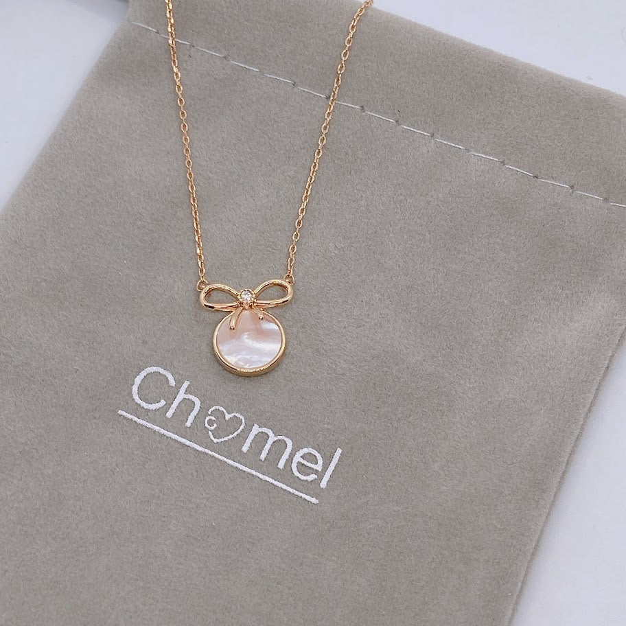 Ribbon Mother of Pearl Necklace.