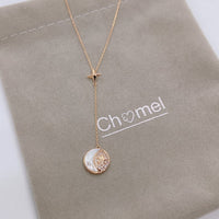 Round Mother of Pearl Necklace.