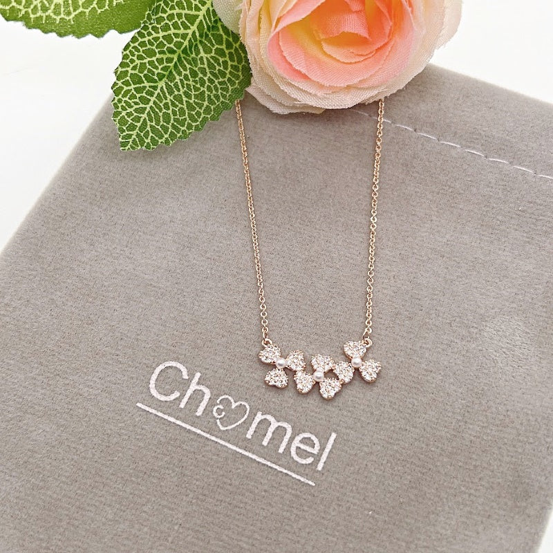 Leaf Cubic Zirconia Necklace - CHOMEL