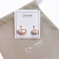 Shell Cubic Zirconia Earring.